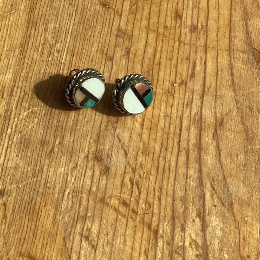 Earrings Zuni Indian made vintage